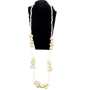 Hilo Hatties Necklace Cowrie Shell Bead Clusters Strand 19" Vtg Hawaiian Boho